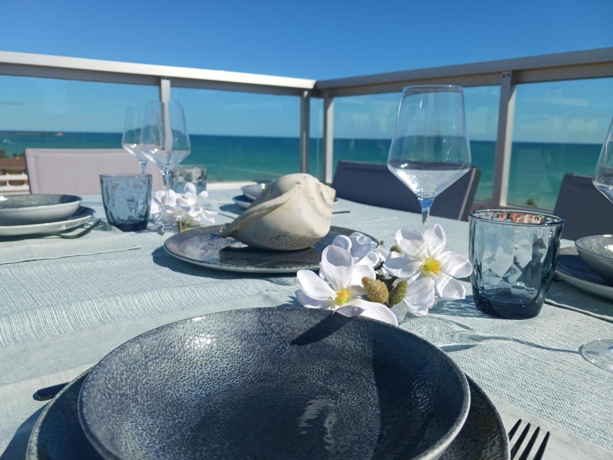 Precioso Atico Frente Al Mar Reformado 2025 Apartment Peniscola Bagian luar foto