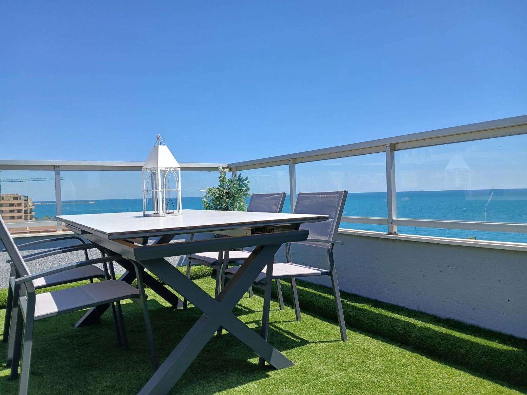 Precioso Atico Frente Al Mar Reformado 2025 Apartment Peniscola Bagian luar foto